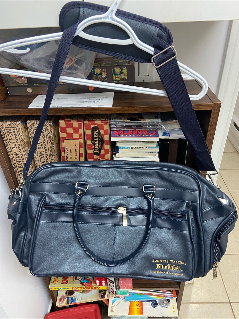 VTG Johnnie Walker Blue Label Traveller Bag Duffle Overnight Duffel Advert Gift